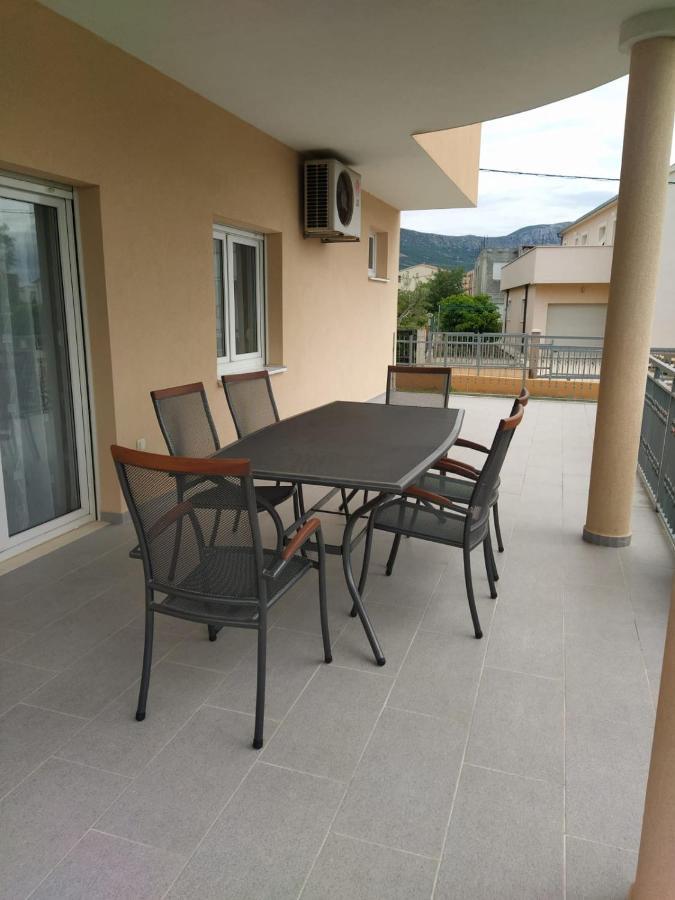 Apartman Visic 1692 คาชเตลา ภายนอก รูปภาพ