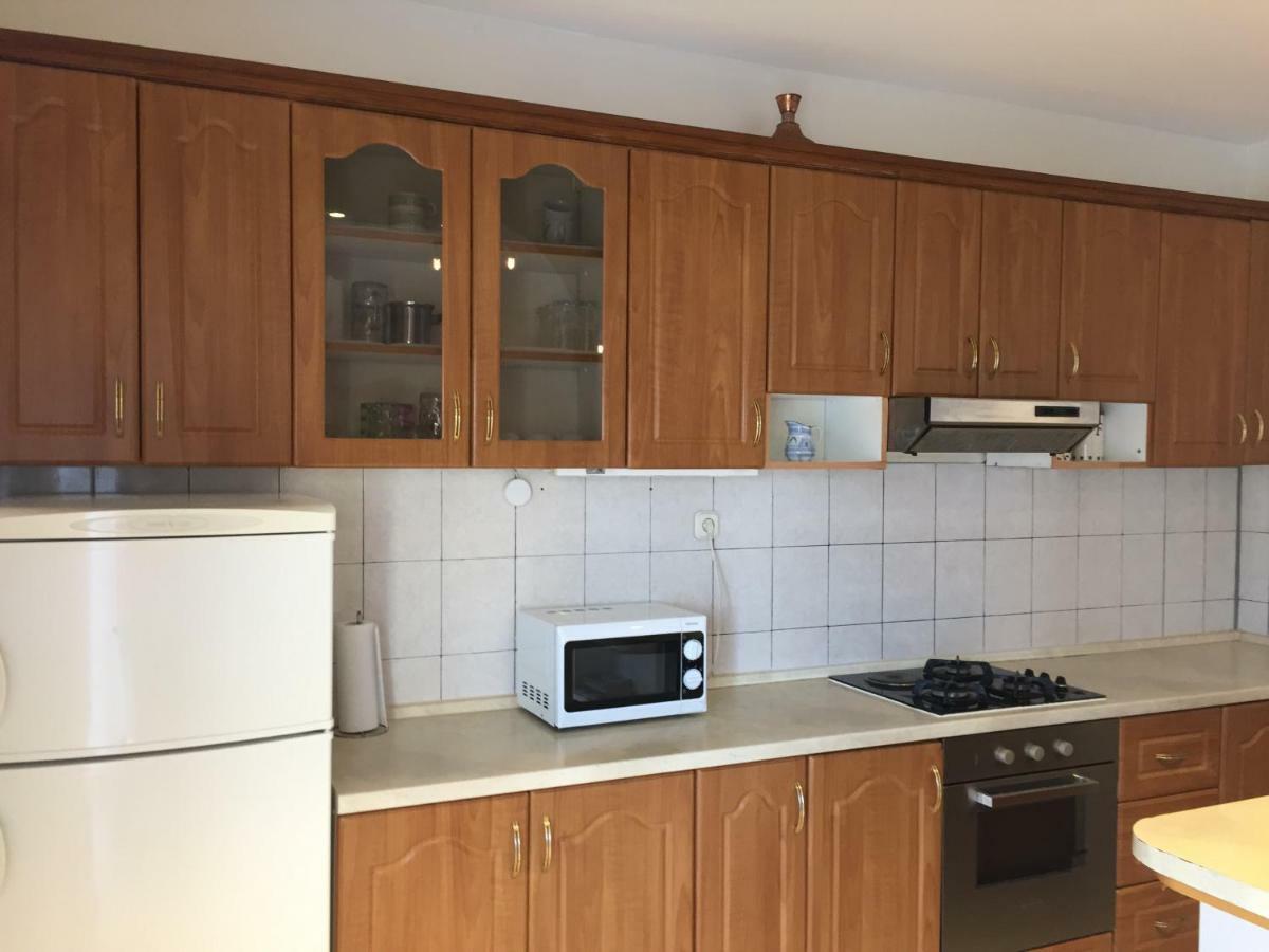 Apartman Visic 1692 คาชเตลา ภายนอก รูปภาพ